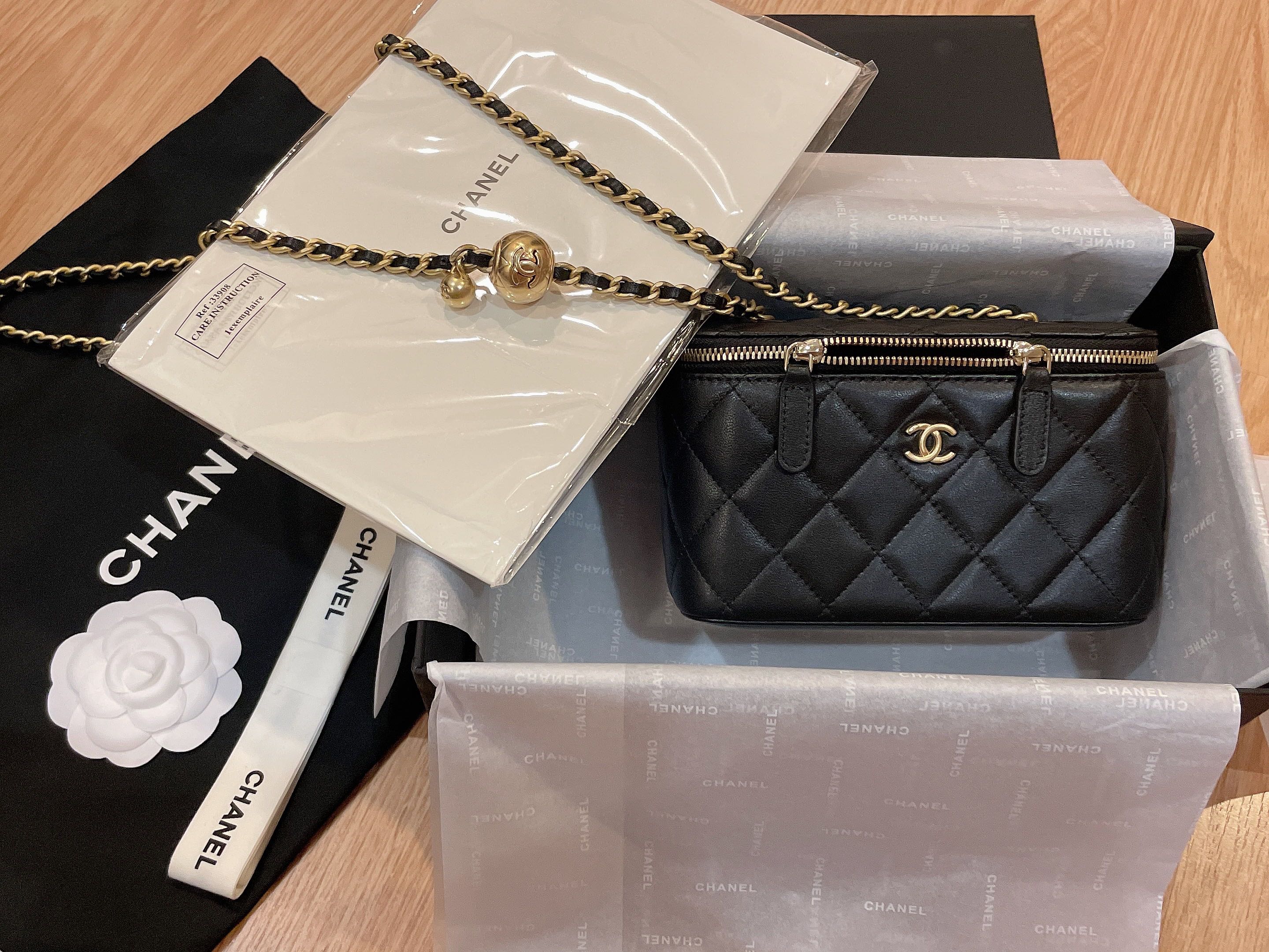 Chanel mini vanity pearl crush, Luxury, Bags & Wallets on Carousell