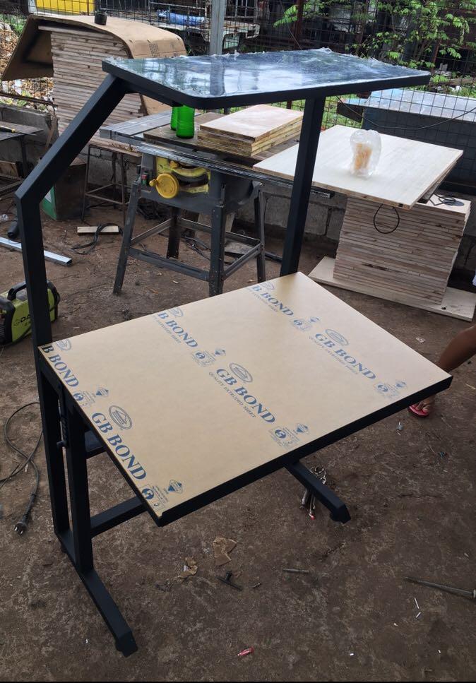 Custom Made Drafting Table (Category: Office Furniture & Fixtures) located in San Pedro. Submitted by draftingtablemaker (Listing ID 1122258589, Image 3). Description: custom made drafting table acrylic top or tempered glass can tilt from zero to 60degrees .