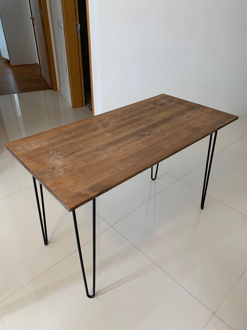 Dining/Work Table (Category: Tables & Sets) located in Singapore. Submitted by arfurion (Listing ID 1122193847, Image 1). Description: Dining / Work desk that have been used for 2yrs. Still very sturdy and works well, with a few scratches on surface. W: 60cm H: 29.5cm L: 120cm .