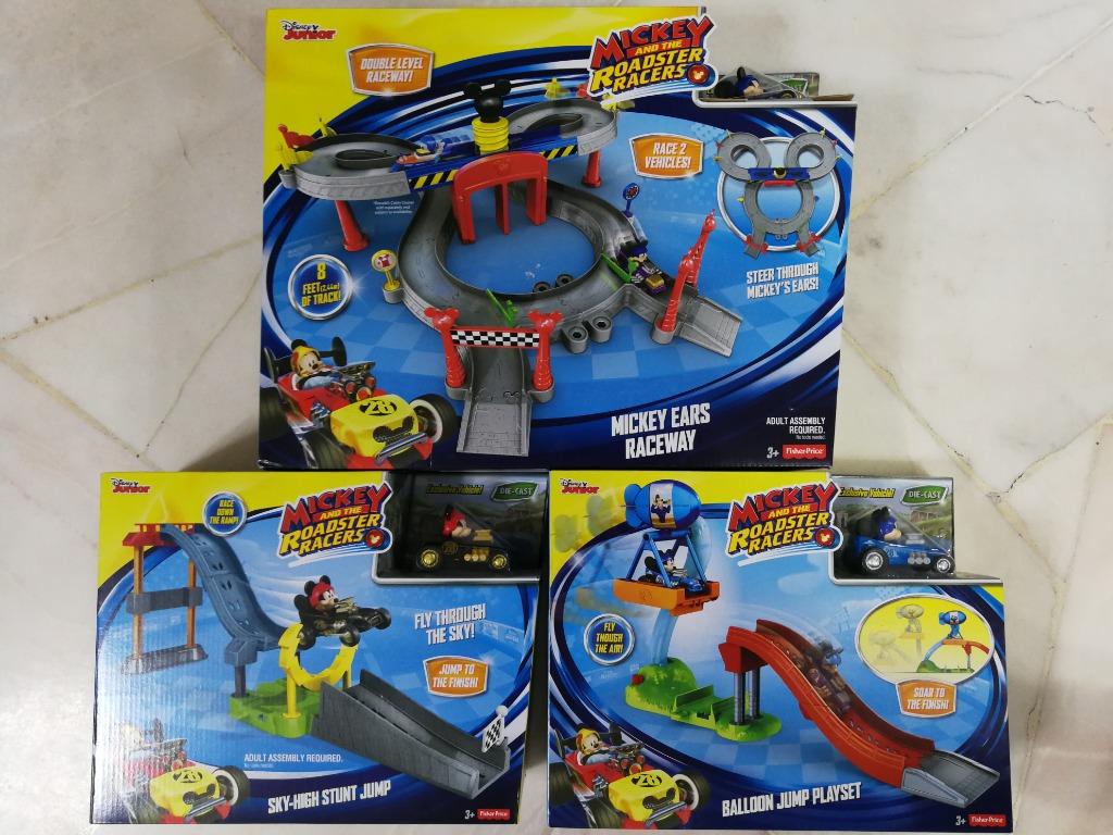 Disney Junior Mickey The Roadster Racers Play Set