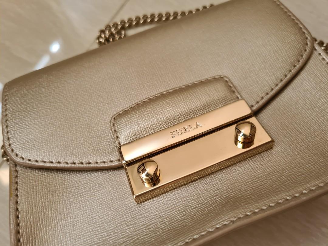 Furla discount metropolis color