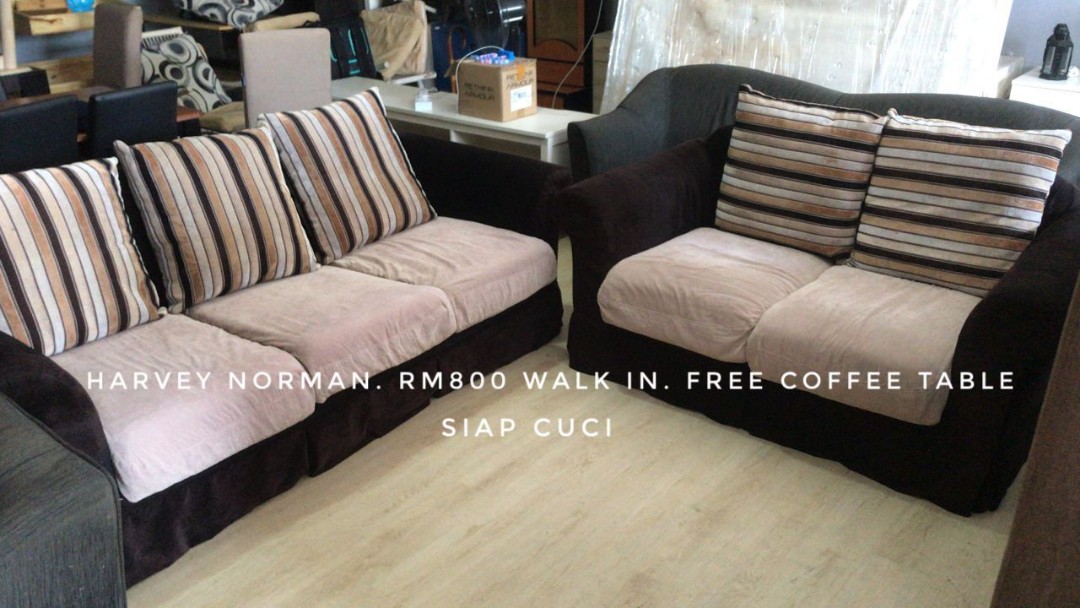 Harvey norman sofa 3+2, Home & Furniture, Furniture on Carousell