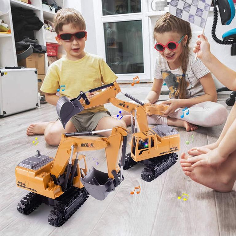 Highttoy Remote Control Digger,2.4GHz 8 Channel RC Excavator for Boys