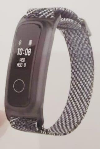 honor 5 watch Men s Fashion Activewear on Carousell