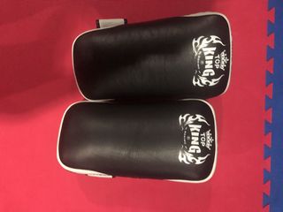 (Category: ) located in . Submitted by guardupboxing (Listing ID 1122286718, Image 1). Description: .