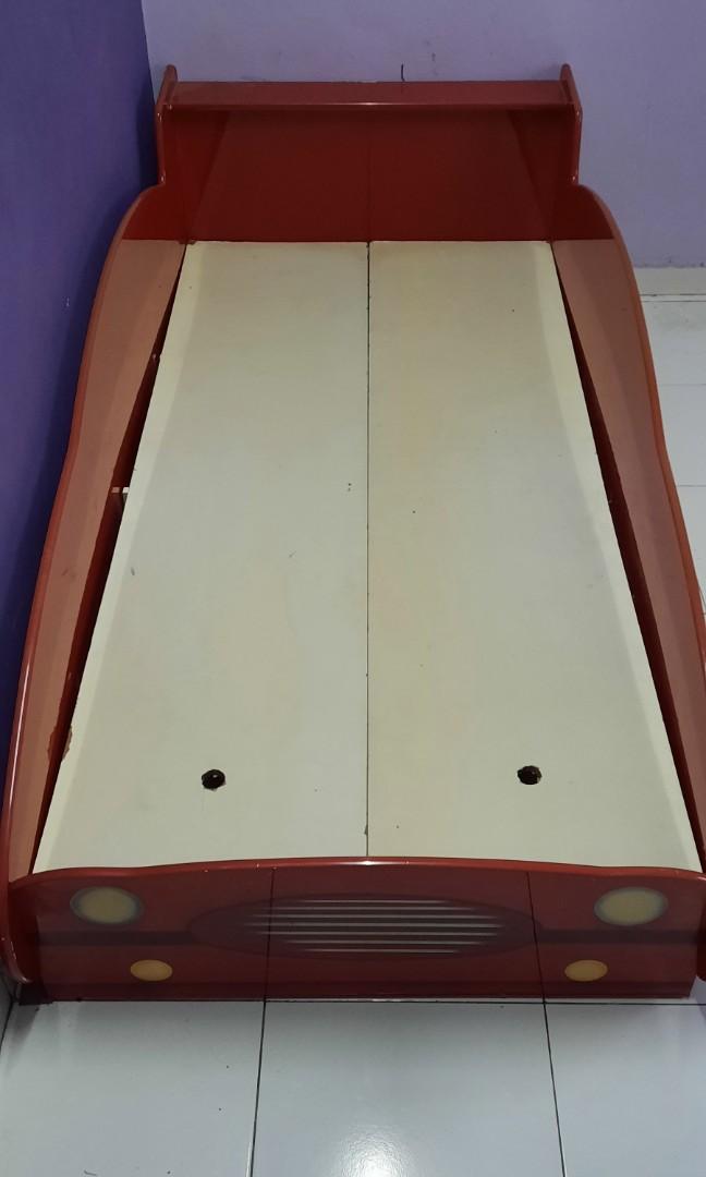 Kids Bed Car Design Katil Budak Bentuk Kereta, Furniture & Home