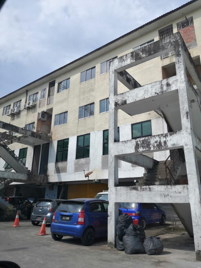 Larkin Indah 2 Storey Workshop Jln Datin Halimah Property For Sale On Carousell