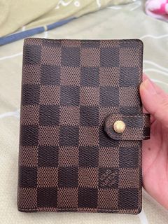 (Category: ) located in . Submitted by happybee111 (Listing ID 1122229395, Image 1). Description: .