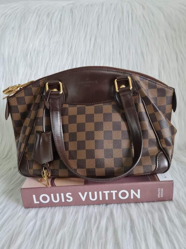 Louis Vuitton Verona PM (Category: Luxury Bags & Wallets) located in Manila. Submitted by bagislifeshop (Listing ID 1122196645, Image 2). Description: ▪️Louis Vuitton Verona PM▪️ ☑️Available in Bacolod ✅💯% authentic ✅Material: damier ebene canvas leather ✅Condition: excellent ✅Inclusion: dustbag only.