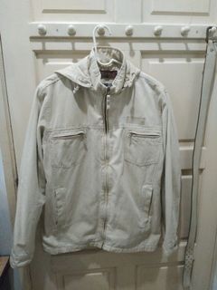 (Category: ) located in . Submitted by facechong (Listing ID 1122292277, Image 1). Description: .