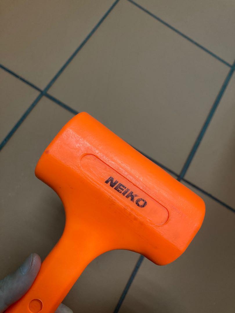 Neiko 2LB dead blow hammer (orange), Furniture & Home Living, Home