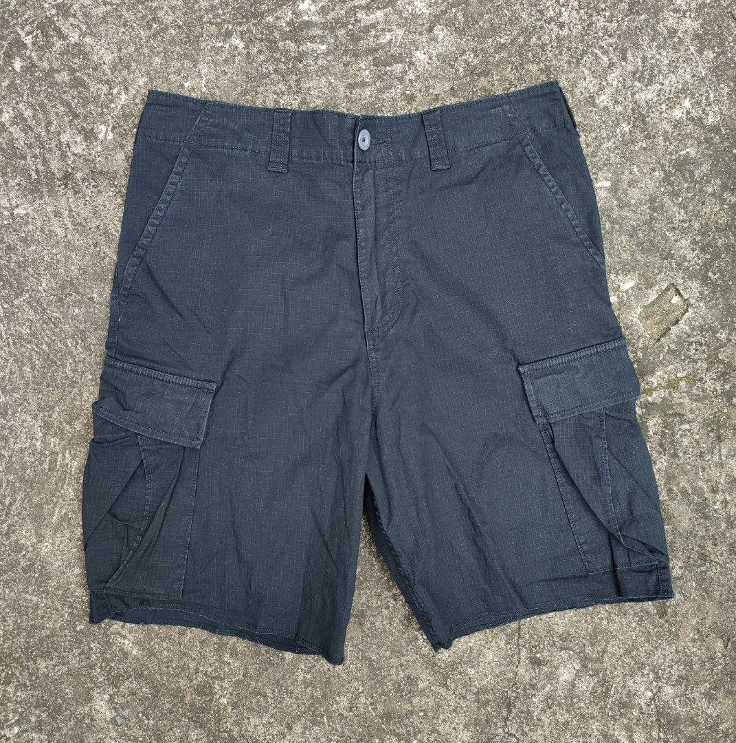 nike sb ripstop 6 pocket shorts, Men's Fashion, Bottoms, Shorts on