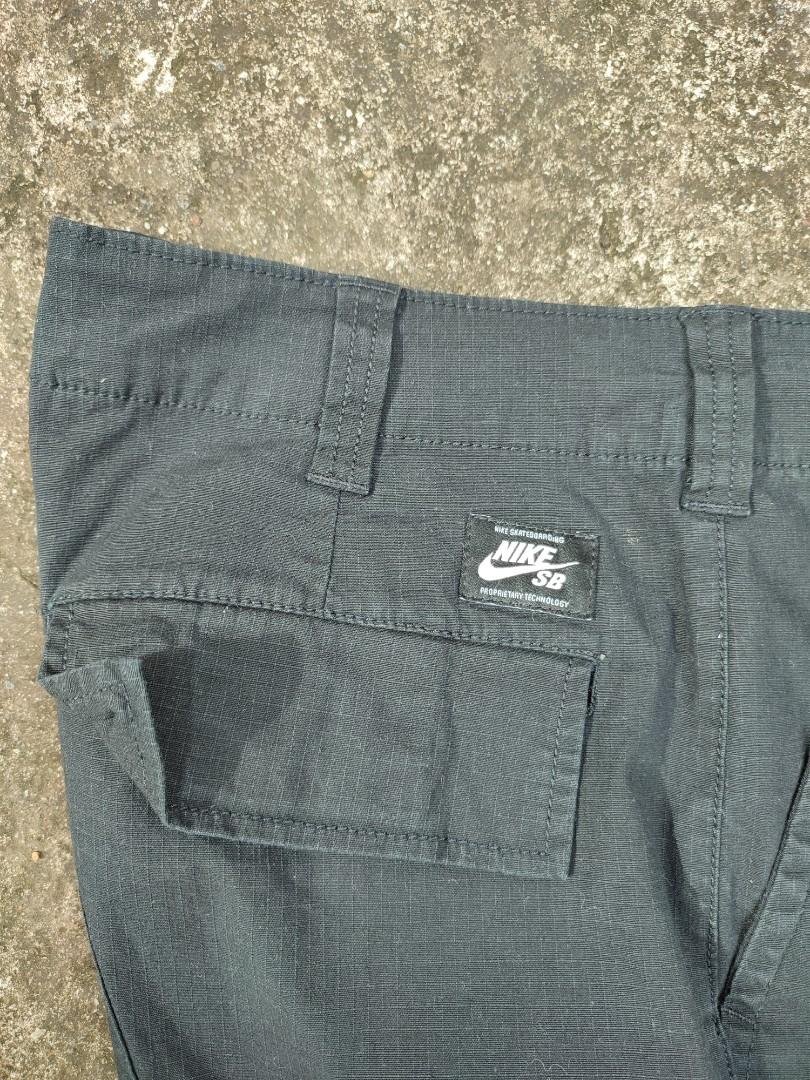 nike sb ripstop 6 pocket shorts, Men's Fashion, Bottoms, Shorts on