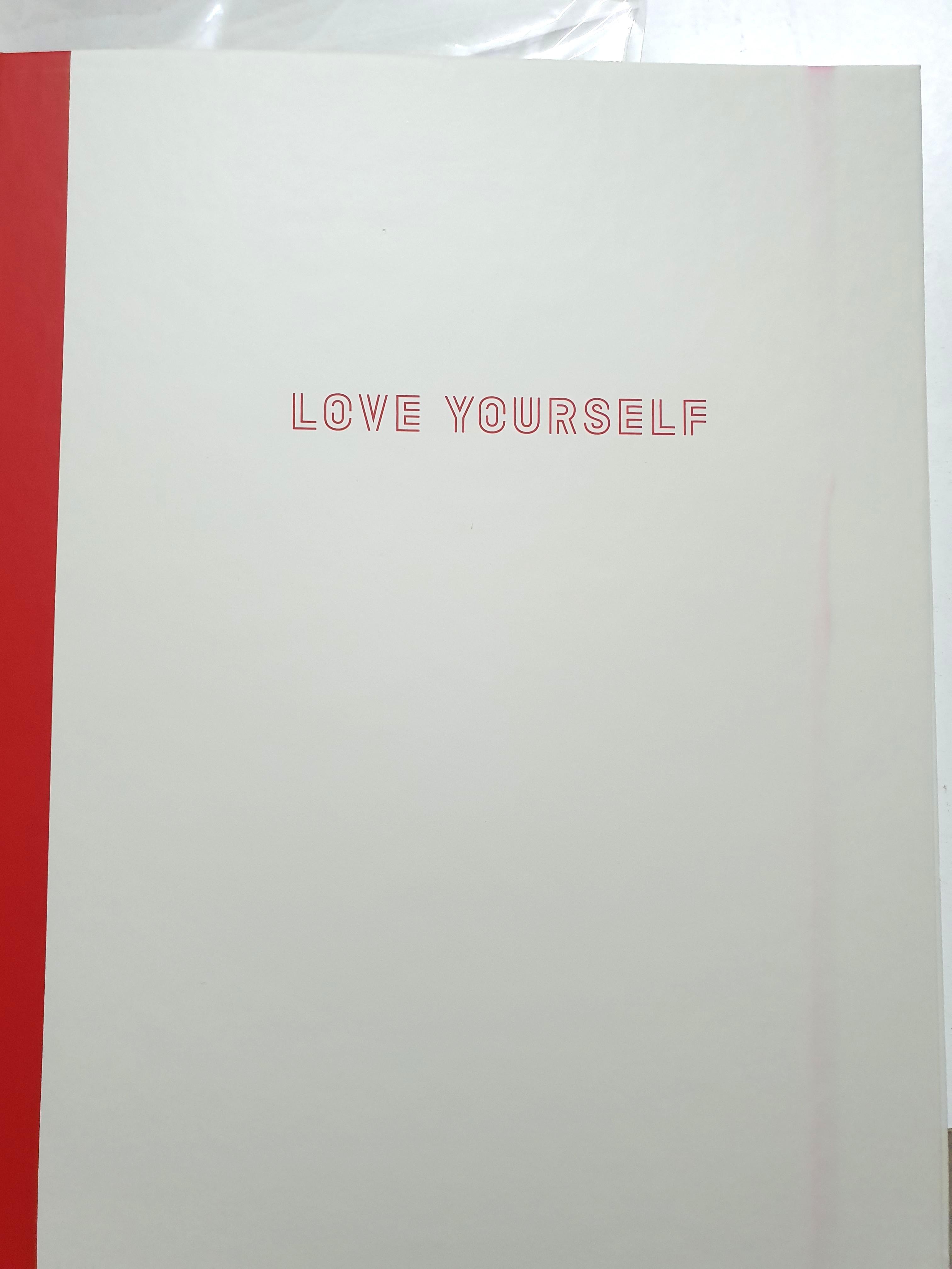 Official BTS LOVE YOURSELF Can Badge Book, Hobbies & Toys