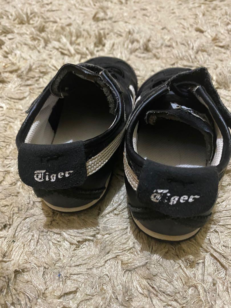 Onitsuka tiger kids, Fesyen Pria, Sepatu Sneakers di Carousell