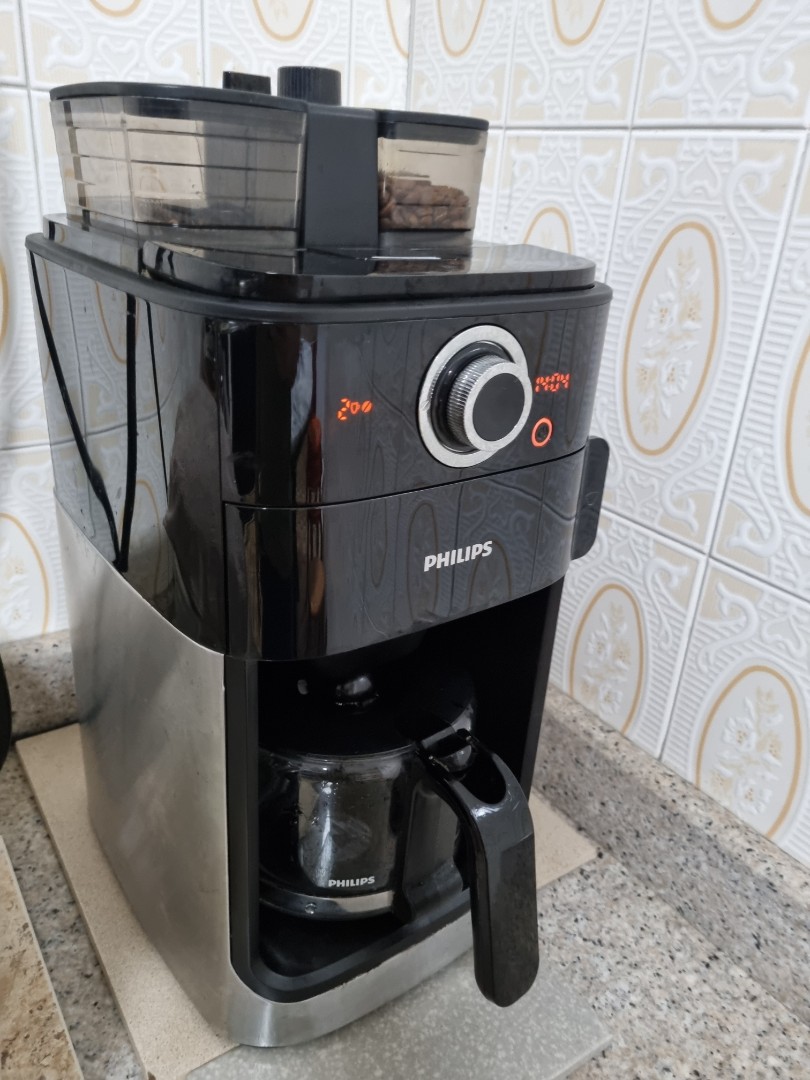 Philips Grind and Brew Coffee Machine, TV & Home Appliances, Kitchen