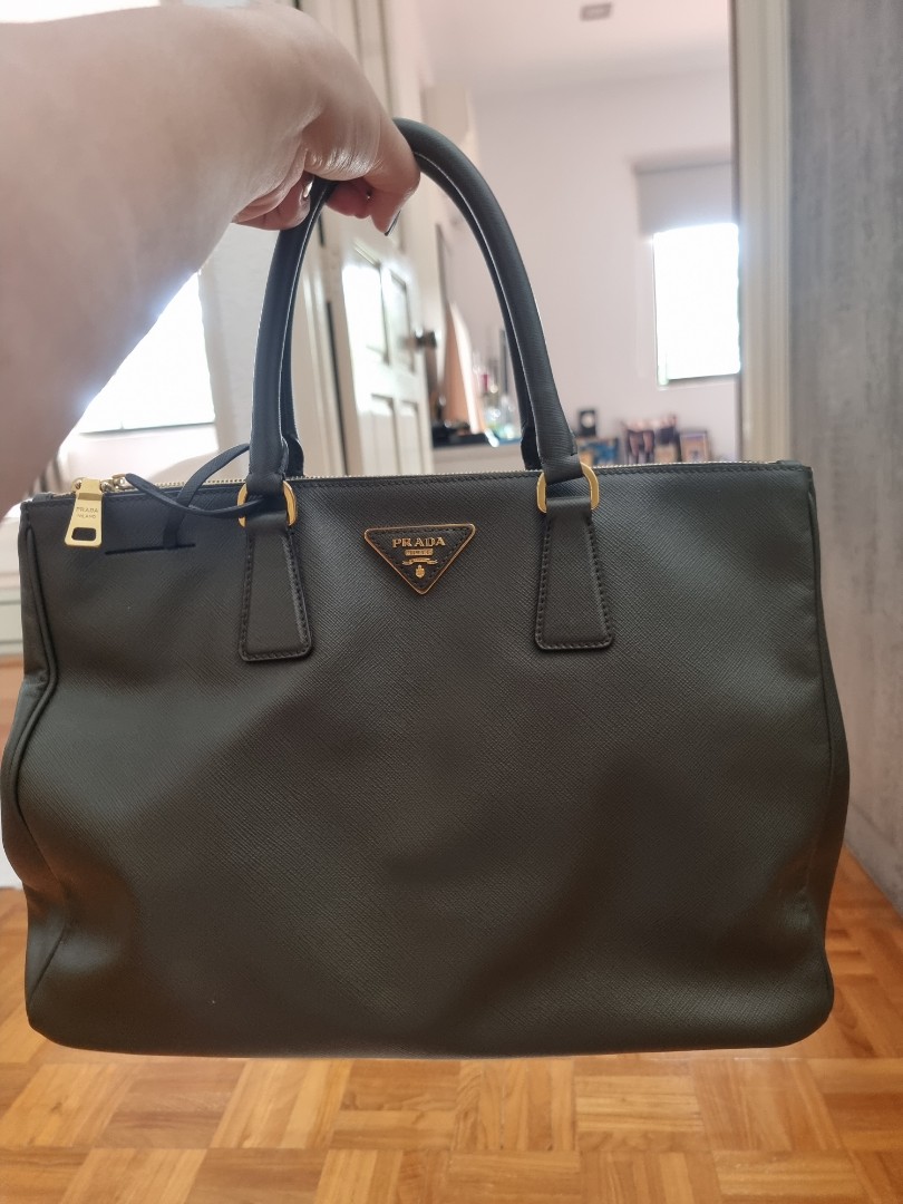 Large Prada Galleria Saffiano Leather Bag 1BA274, Black, 32*24*13.5cm