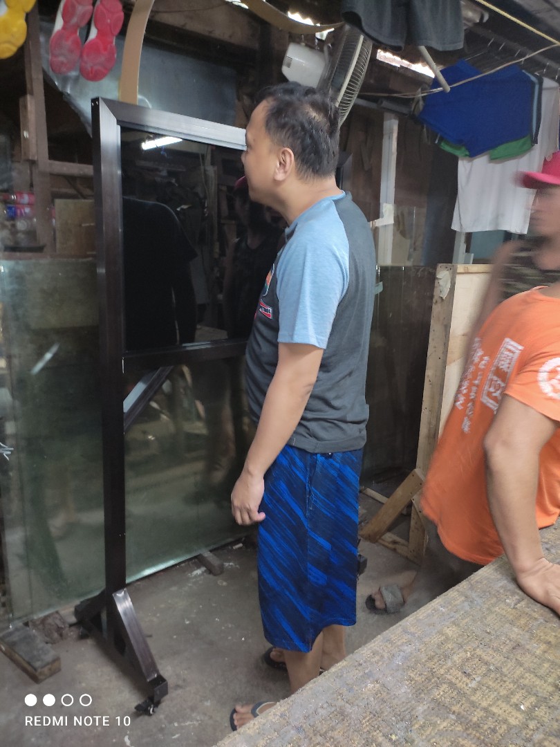 Rolling glass board, Furniture & Home Living, Furniture, Other Home