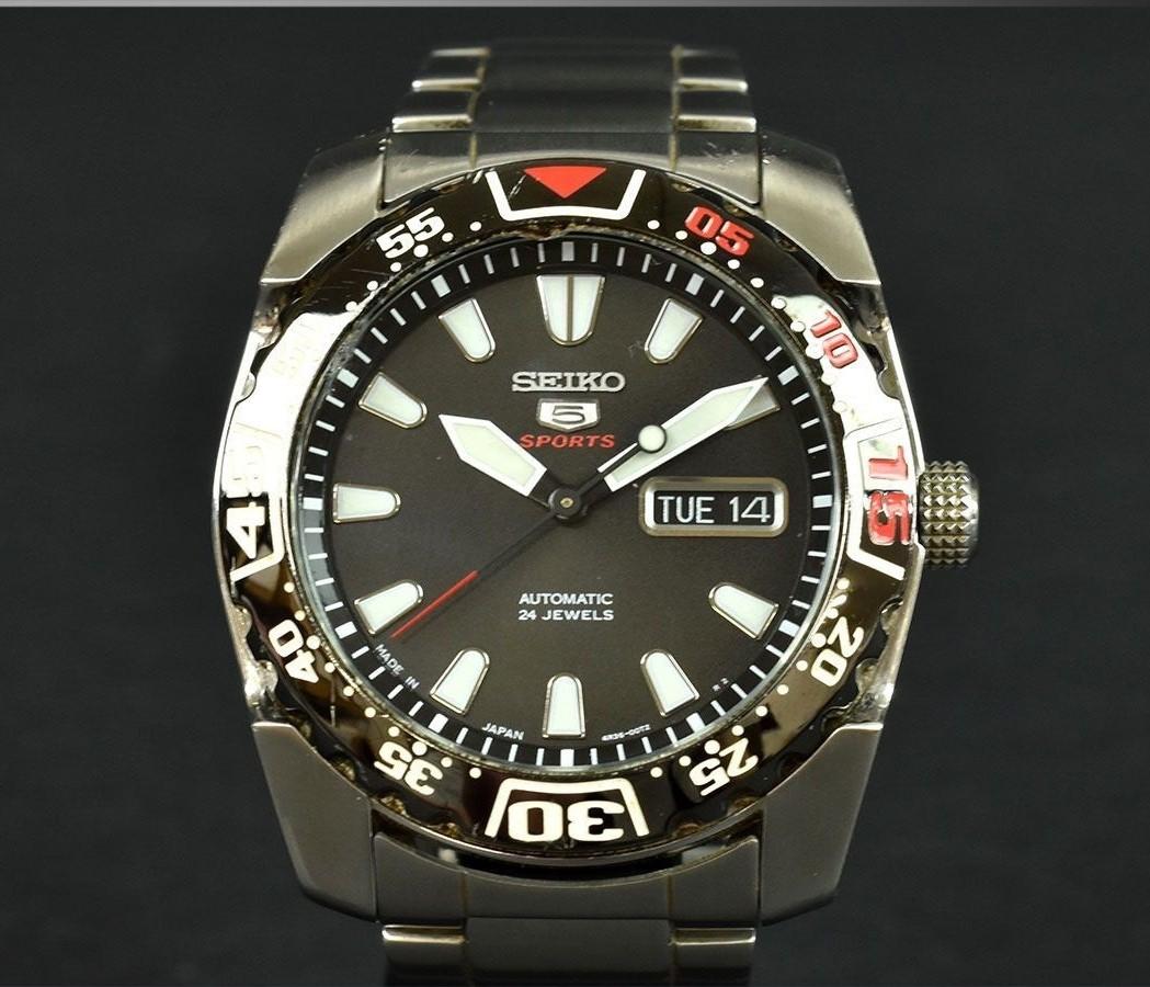 Seiko 5 SARZ011, Very Rare, Good running condition., Men's Fashion, Watches  & Accessories, Watches on Carousell