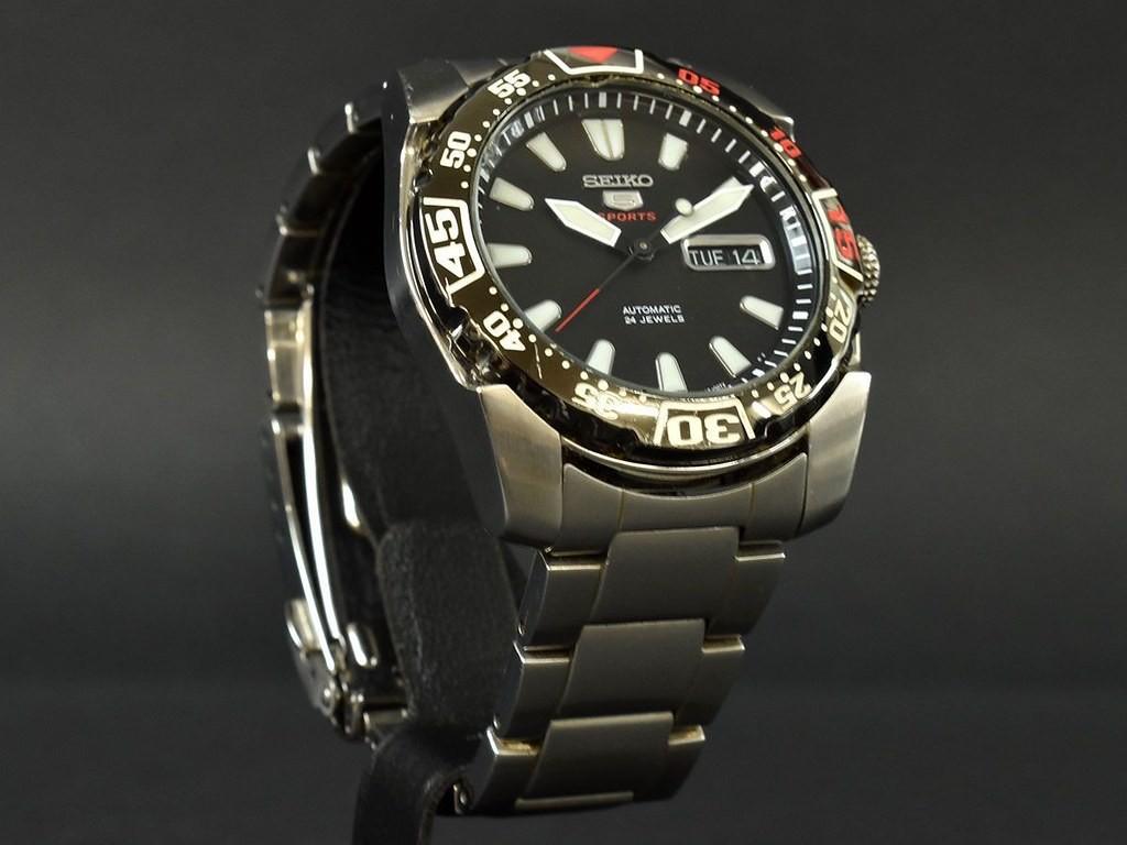 Seiko 5 SARZ011 Very Rare Good running condition. Men s Fashion