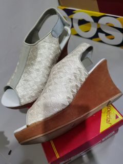 (Kategori: ) berada di . Dikirim oleh aadekk (ID iklan 1122174895, Gambar 1). Deskripsi: .