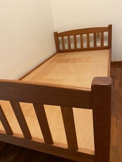 (Category: ) located in . Submitted by alexxp (Listing ID 1122305520, Image 1). Description: .