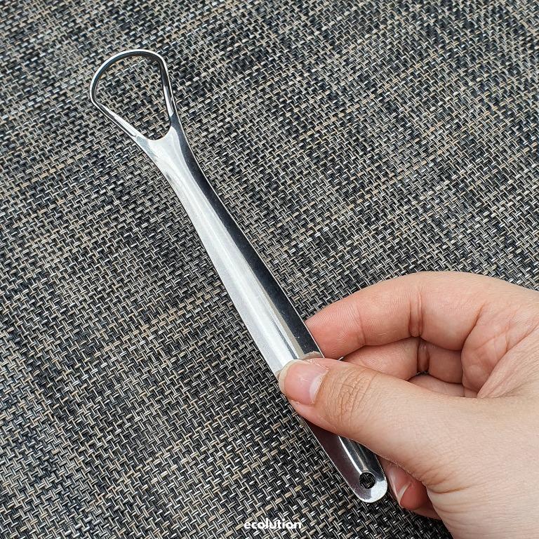 Stainless Steel Tongue Cleaner (Category: Oral Care) located in Manila. Submitted by ecolutionph (Listing ID 1122216807, Image 2). Description: - Tongue cleaner and/or scraper - Material: stainelss steel - Size: 1 inch x 5.7 inches - Use: to effectively remove via scraping the gunk off the tongue that causes foul odor in the mouth.