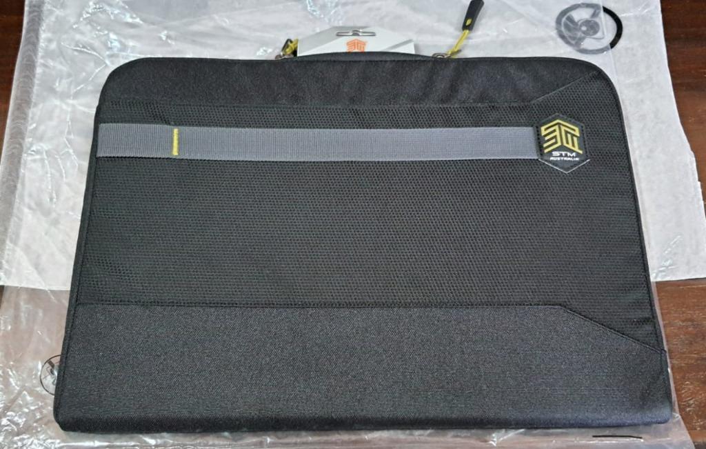 STM Summary Laptop Sleeve Computers Tech Parts Accessories