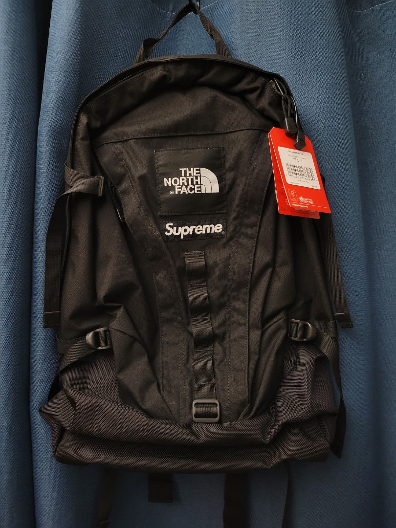 Supreme x The North Face backpack Black, 男裝, 袋, 背包- Carousell