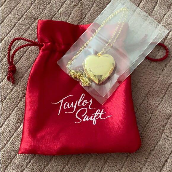 Taylor swift lover locket hot sale