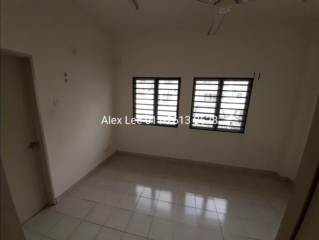 Townhouse Ainsdale Suci Groubd Floor Seremban, Property, Rentals on
