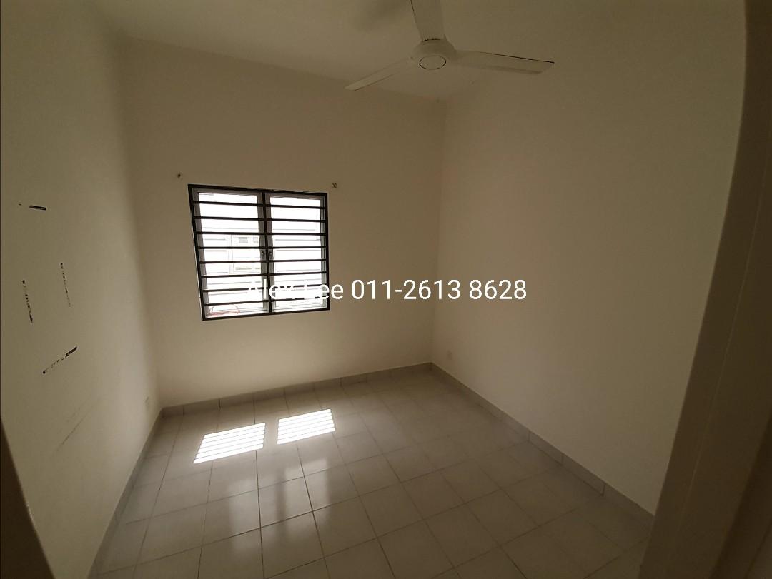 Townhouse Ainsdale Suci Groubd Floor Seremban, Property, Rentals on Carousell