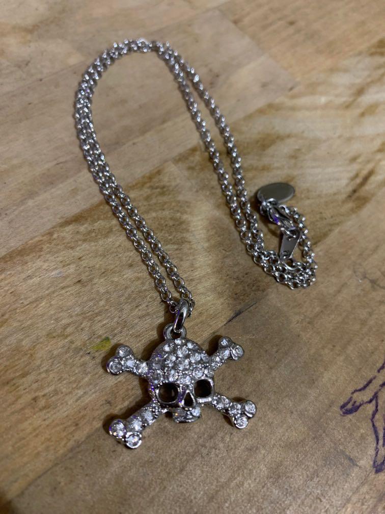Vivienne westwood hotsell skull necklace