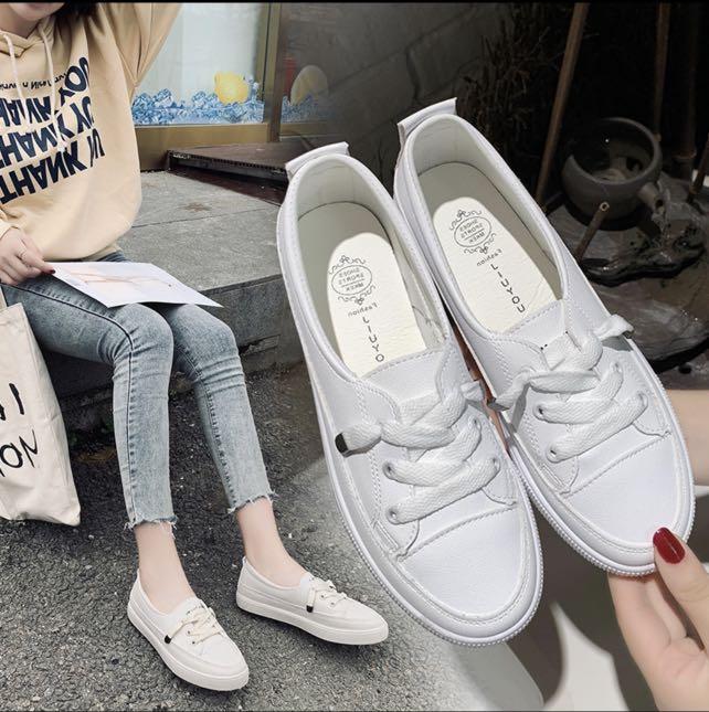 white boat shoes