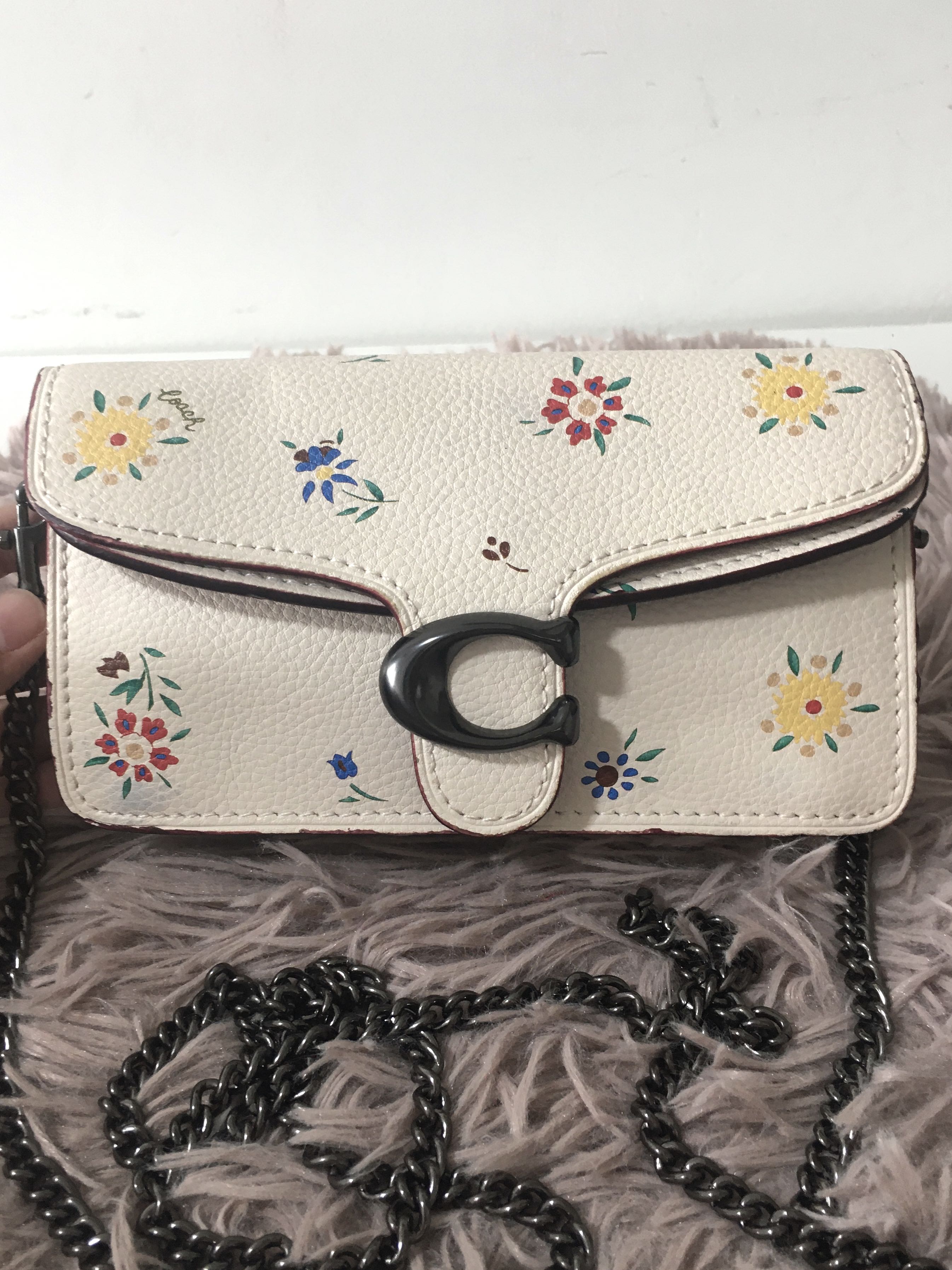 Coach deals tabby wildflower