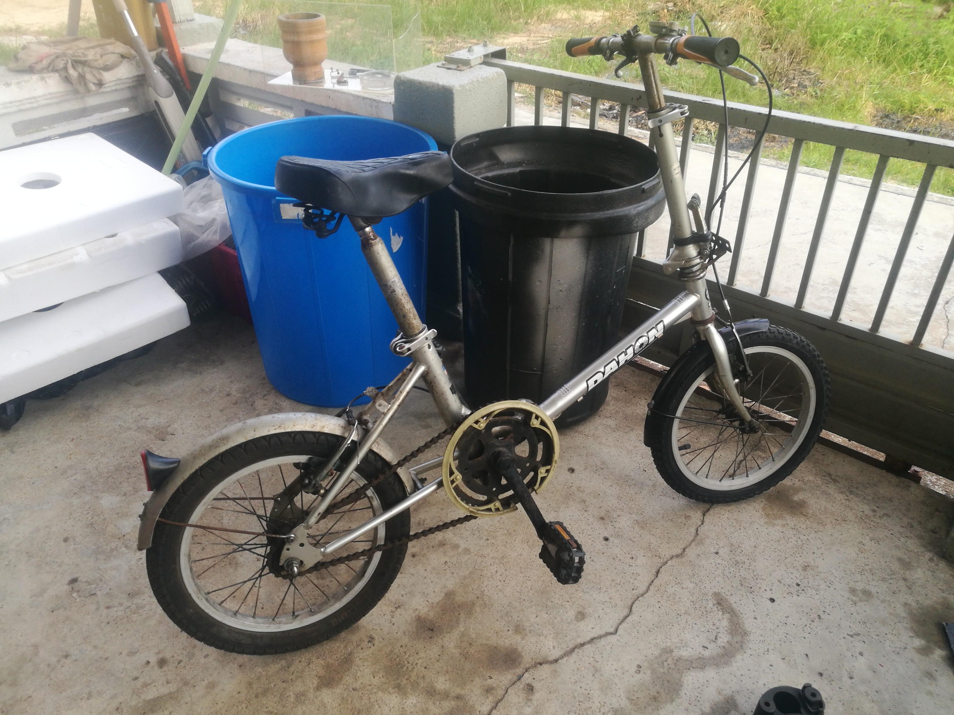 Basikal dahon deals