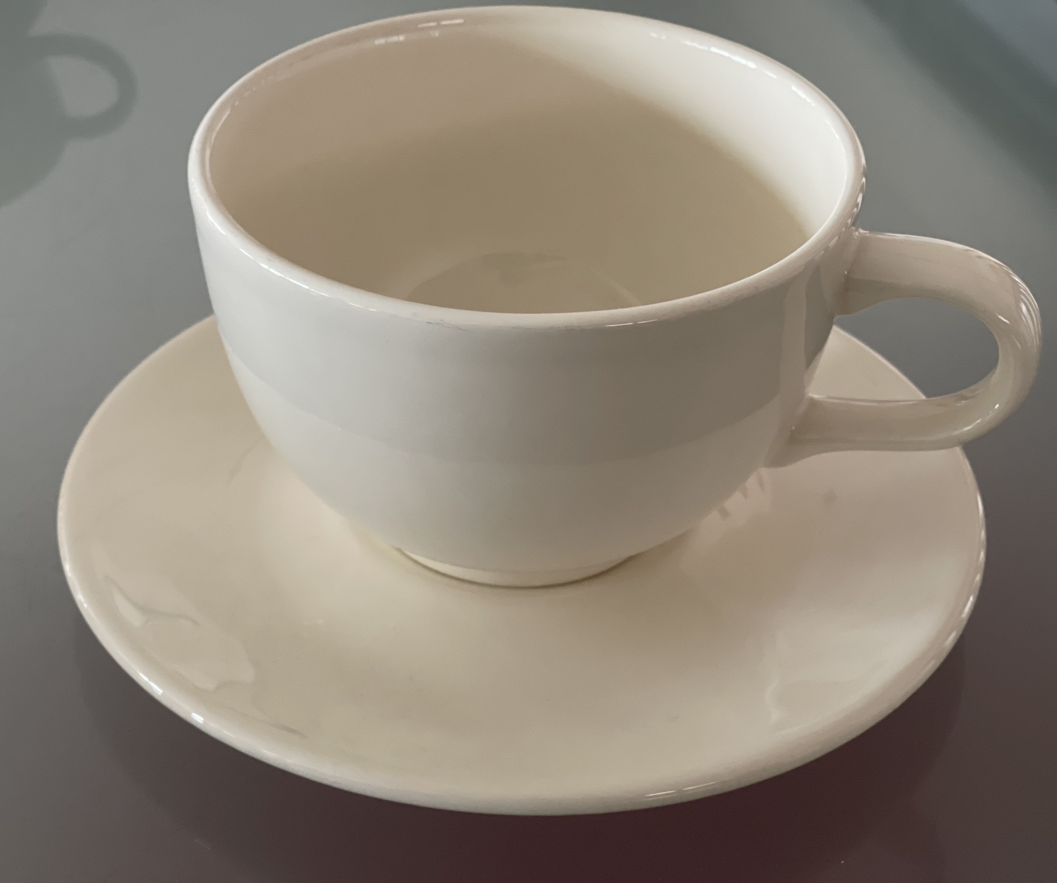 Big teacup with saucer (Creamy /Off White), Furniture & Home Living, Kitchenware & Tableware