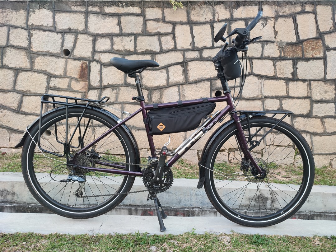 Black snow outlet bicycle