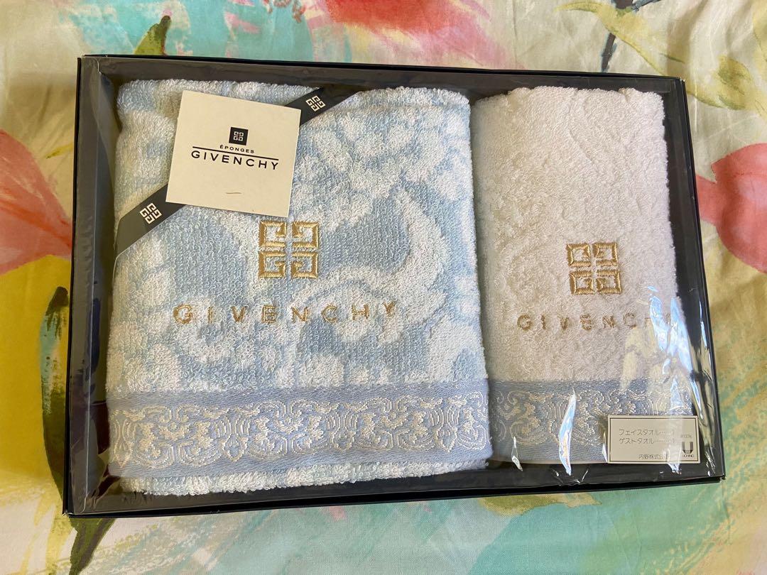 Givenchy towel price 2025