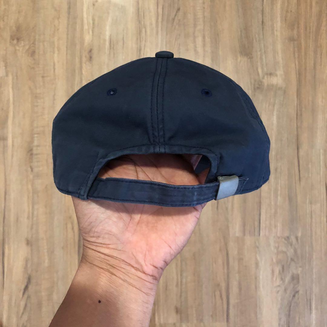 Burberry blue label hat top