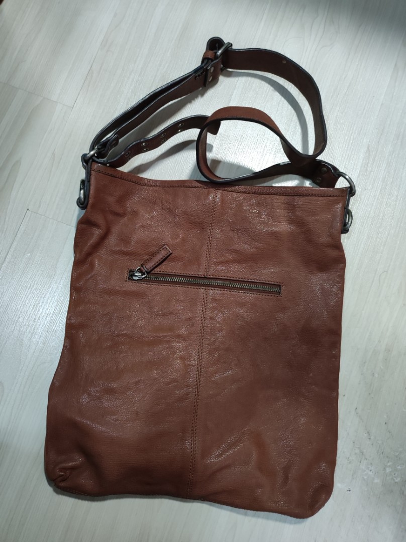 Country Road full leather sling bag, Men's Fashion, Bags, Sling Bags on