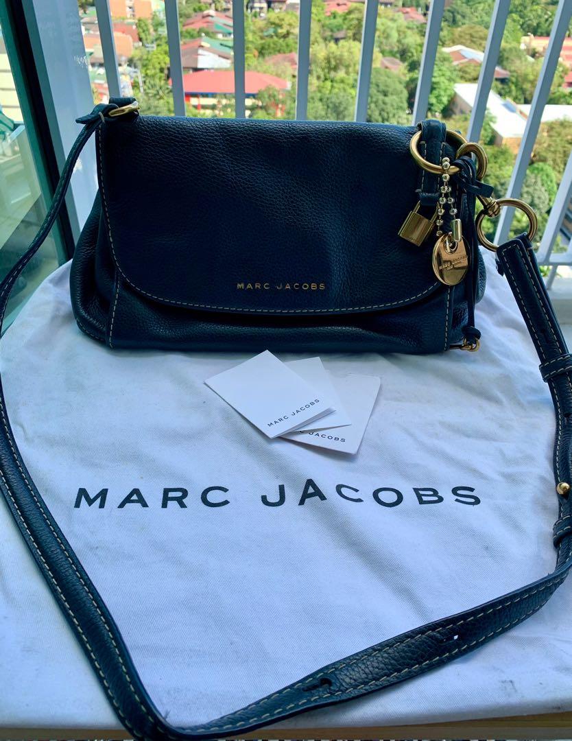 marc jacobs leather sling bag