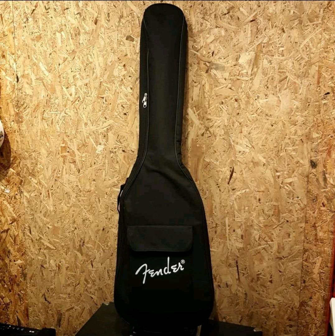 Fender bass deals guitar bag