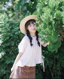 （分類：）位於 。 由 awoo.o 提交（商品編號 1122470003，圖片 1）。簡介： 。