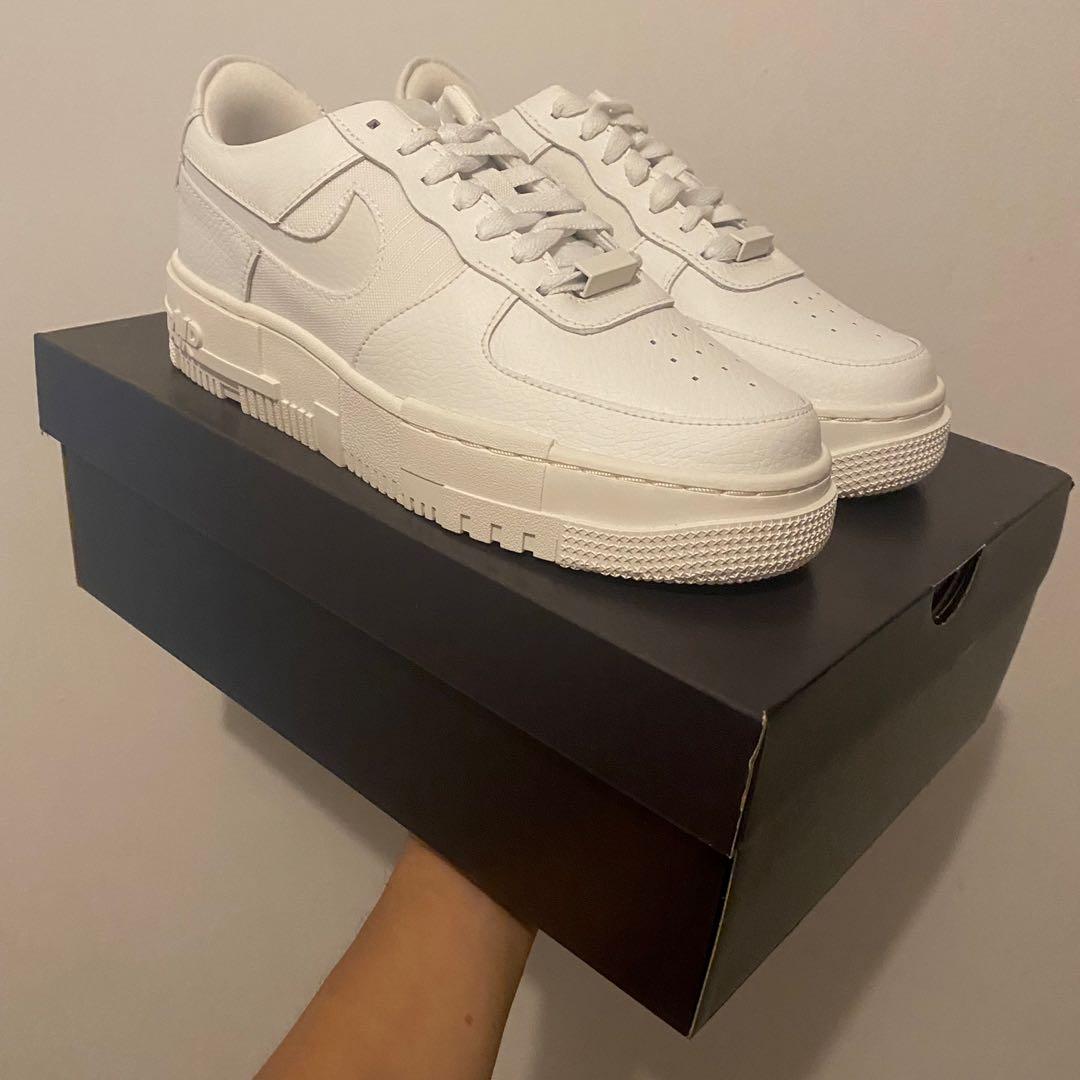 Nike Air Force 1 Pixel \