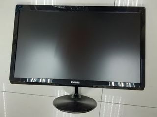 （分類：）位於 。 由 sunnipiggy 提交（商品編號 1122433664，圖片 1）。簡介： 。