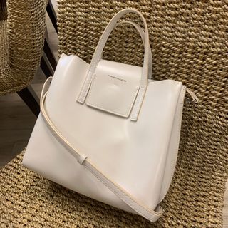 （分類：）位於 。 由 elainedlk 提交（商品編號 1122468158，圖片 1）。簡介： 。