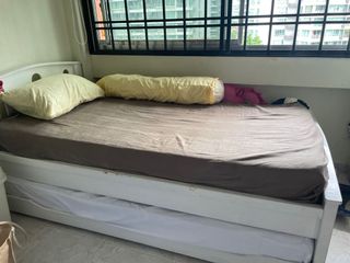 (Category: ) located in . Submitted by nen1022 (Listing ID 1122475721, Image 1). Description: .