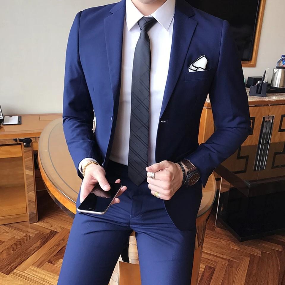 Maroon slim hotsell fit suit