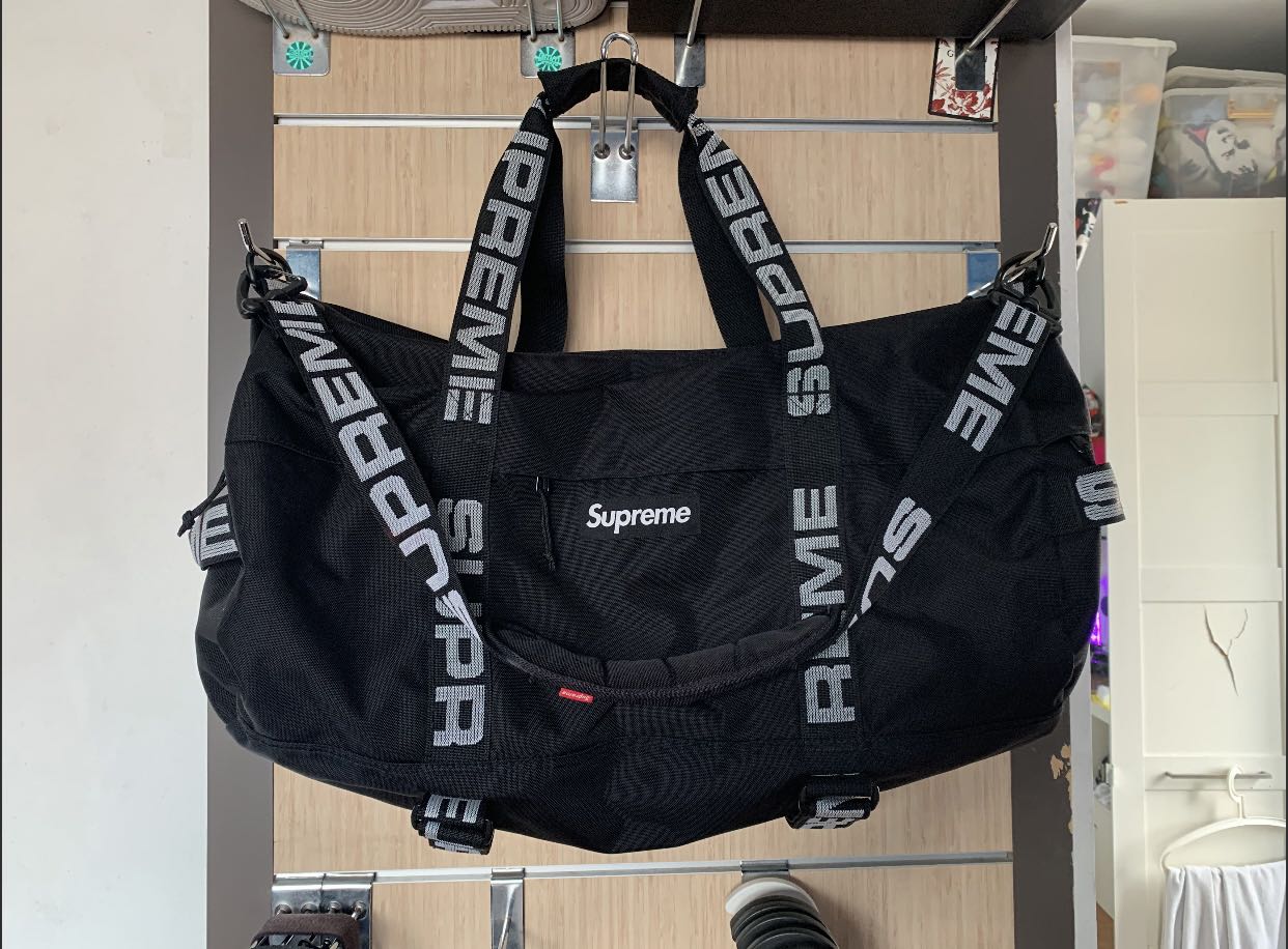 Supreme SS18 Duffle Bag, Men's Fashion 
